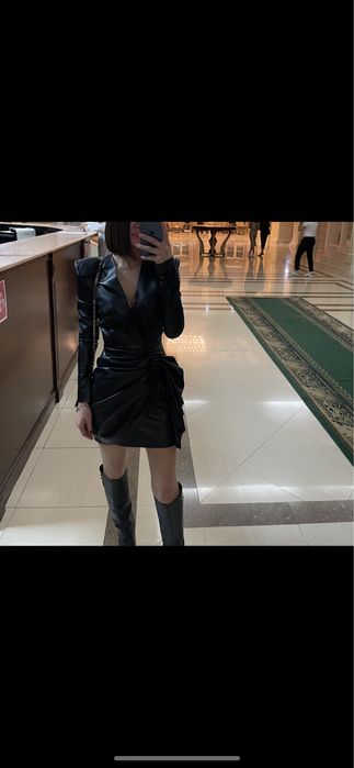 Платье Blacky новое