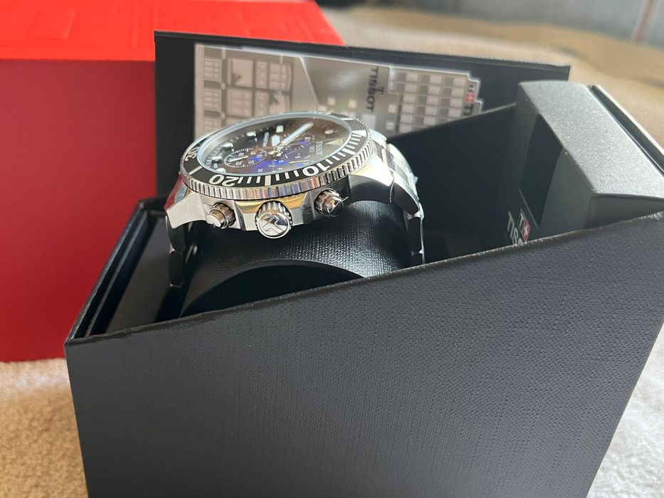 Ceas Tissot Seastar 1000 Chronograph Gradient Bleu