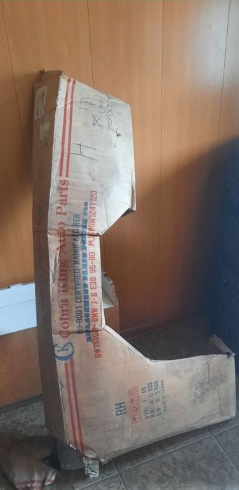 Крылья ,молдинги ,bmw e 38