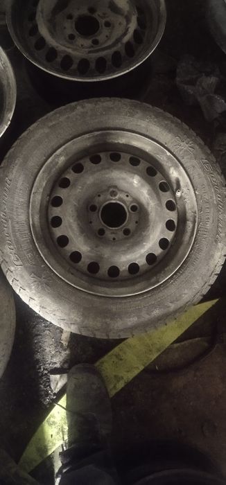Продам 2 диска r15