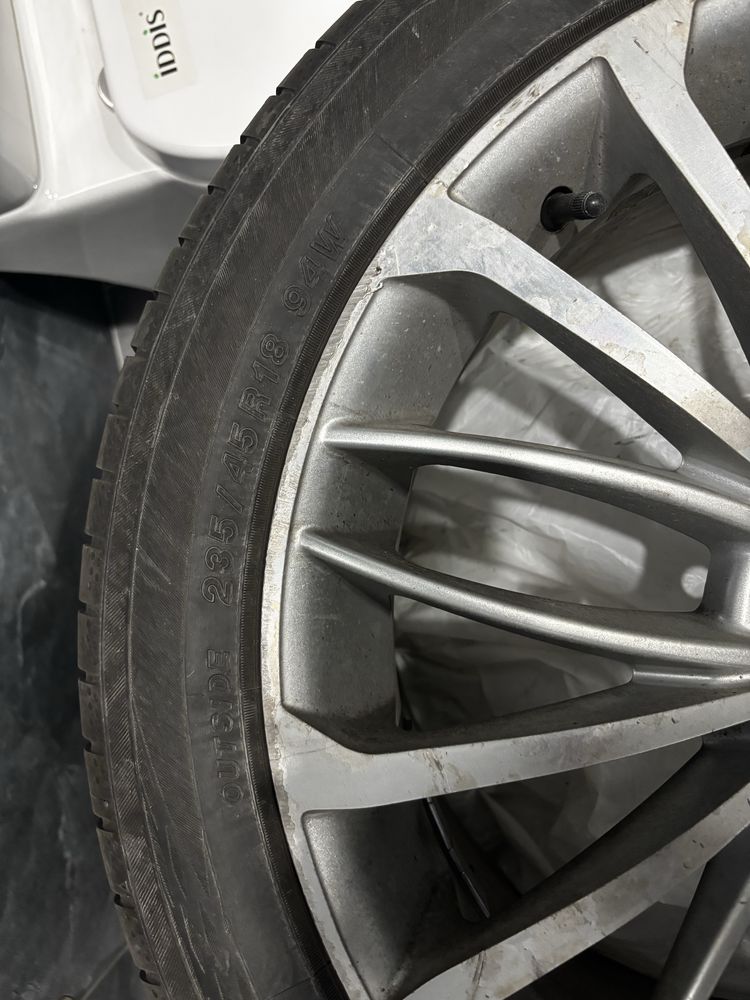 Прошам шины + диски на Yokohama BluEarth-GT AE51 235/45 R18 94W