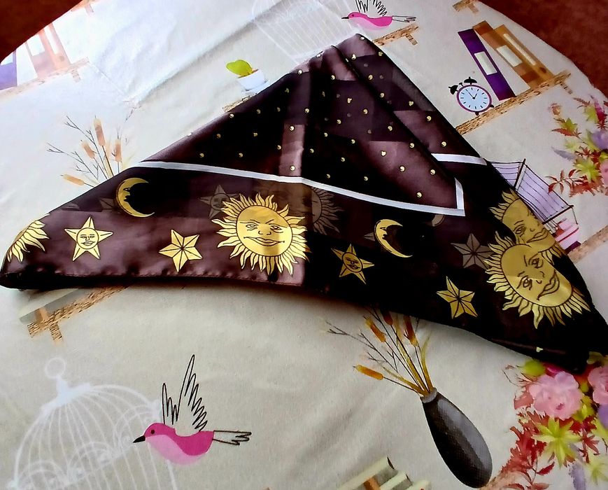 Eșarfă mătase nouă!