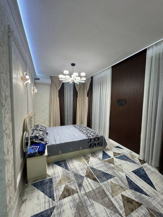 Gagarin kuchada 4 xona 4 etajda ajoyip kvartira sotiladi