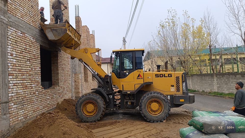 Услуги погрузчика погрузшик