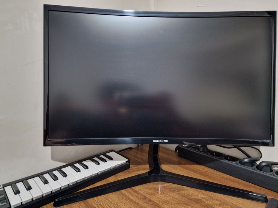 Монитор Samsung 24