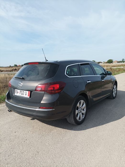 Opel astra j 2.0 2013