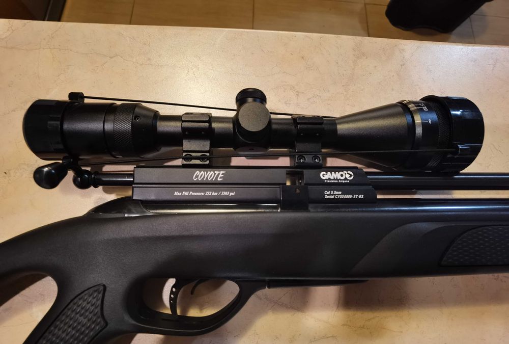 Gamo Coyote 5.5 с оптик, аксесоари и помпа
