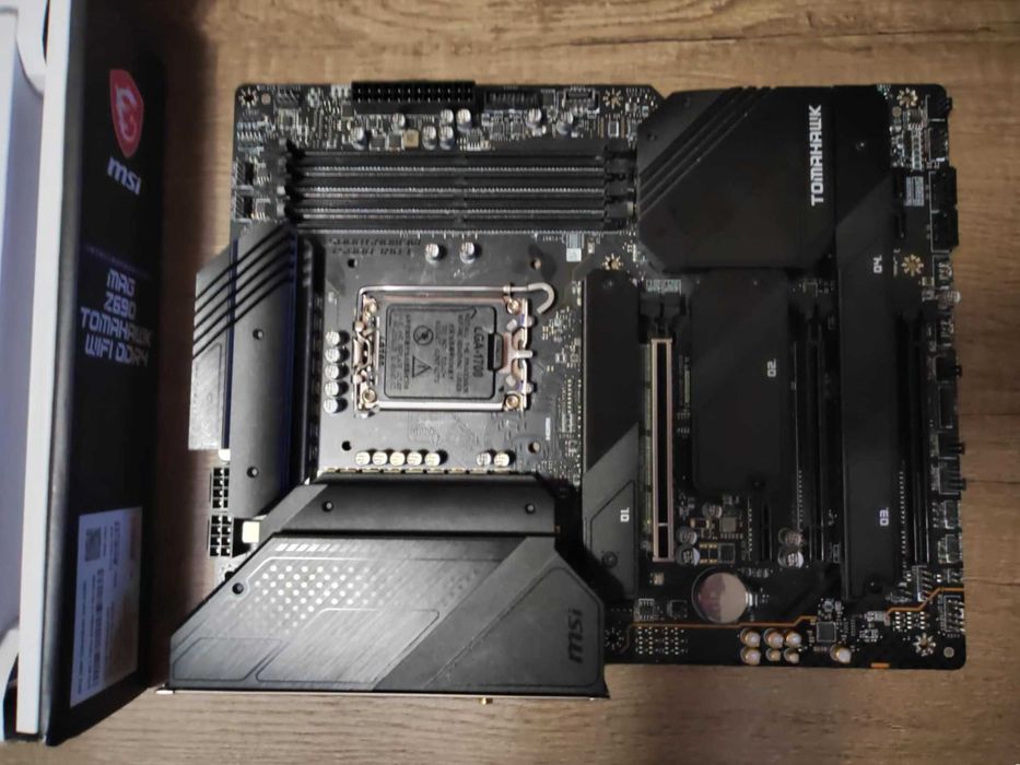 MSI MAG Z690 Tomahawk WIFI DDR4