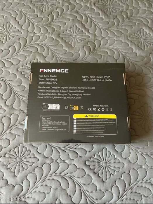 Starter auto portabil