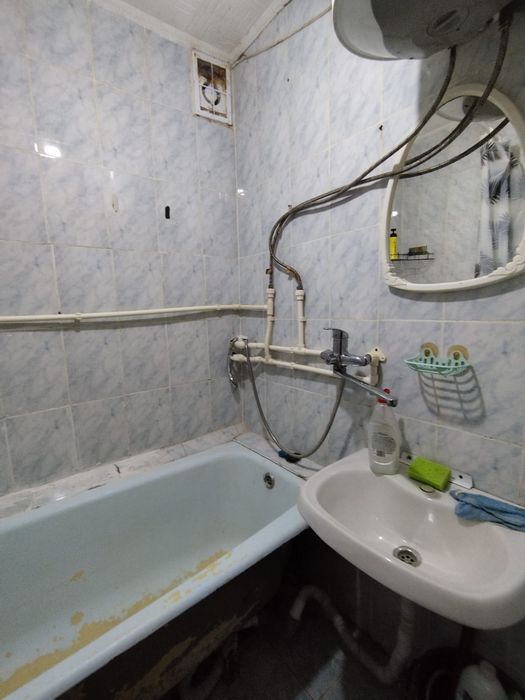 Продам благоустроенную комнату в Восходе,Центр