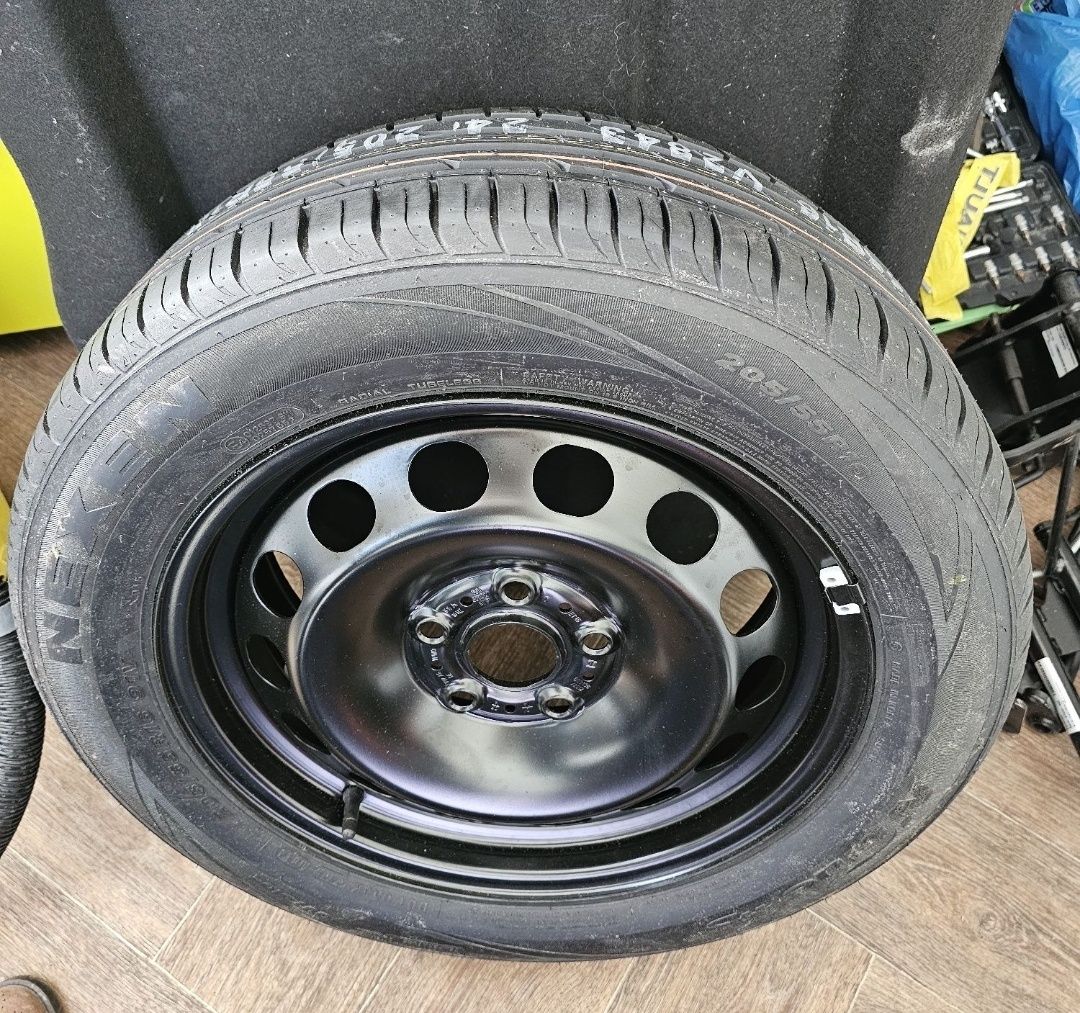 Janta rezerva NOUA  205 55R16 VAG VW Skoda Seat Nissan Renault