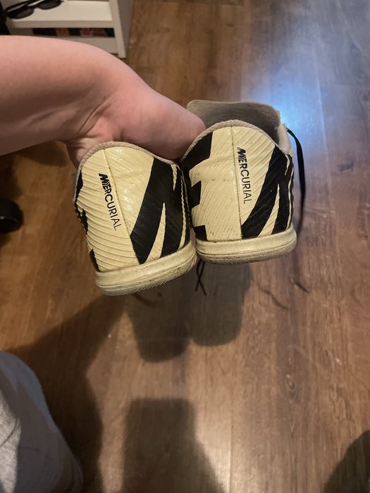 Papuci de fotbal nike