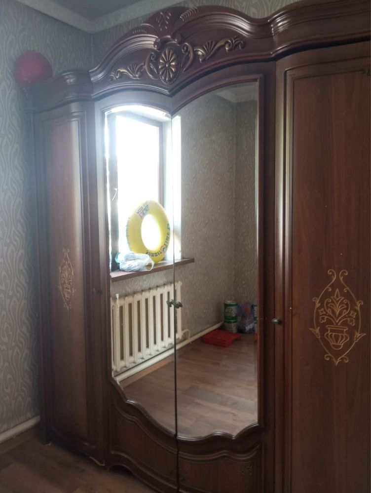 Шифонер б/у состояниеси жаксы…..
