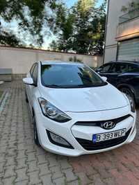 Hyundai i30, 1.6