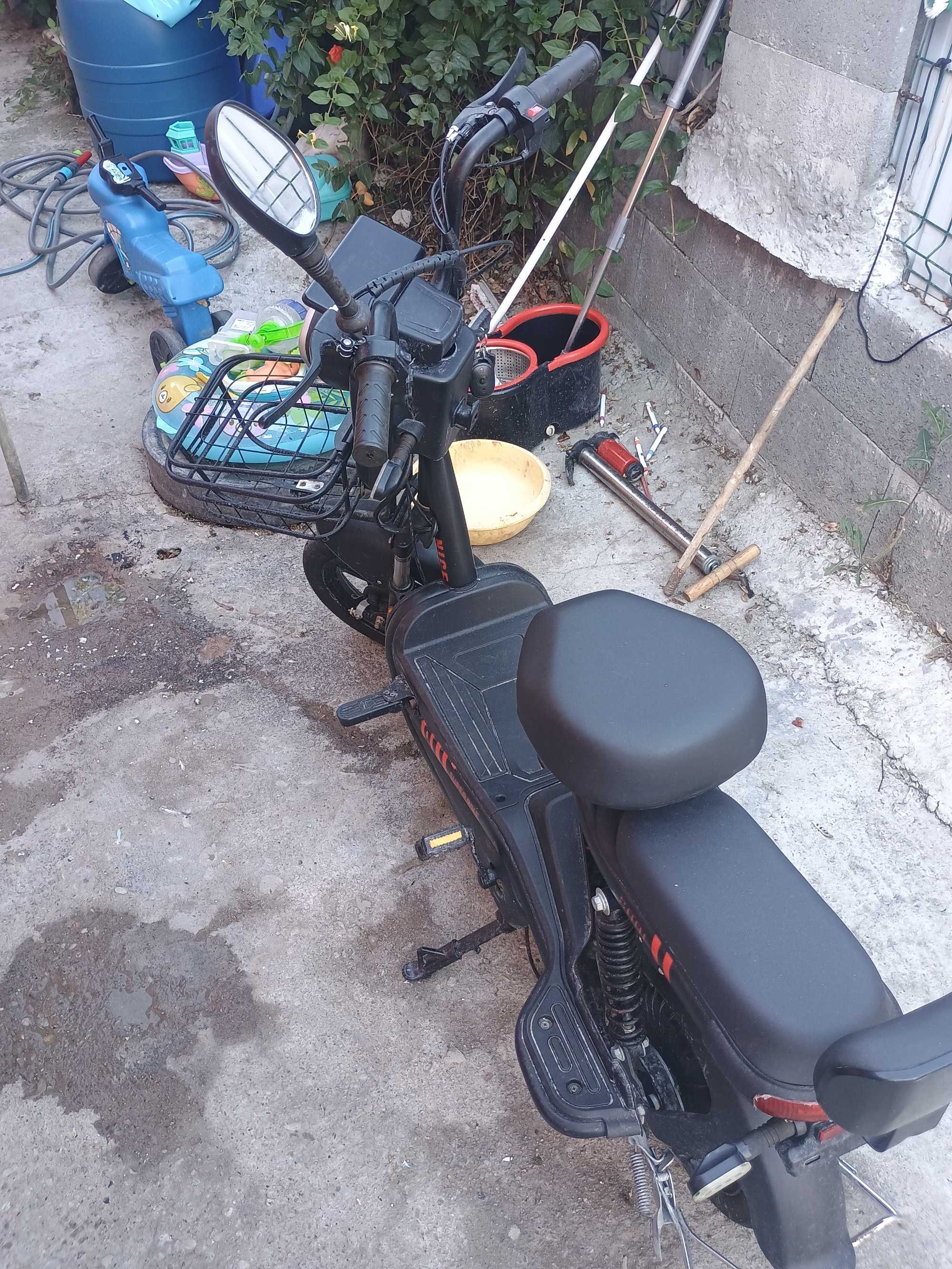 Scuter electric funcționează perfect