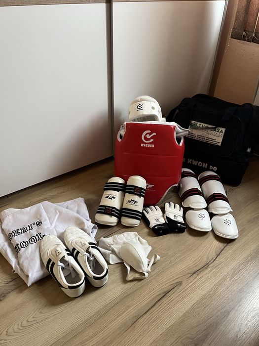 Пълна екипировка за taekwondo