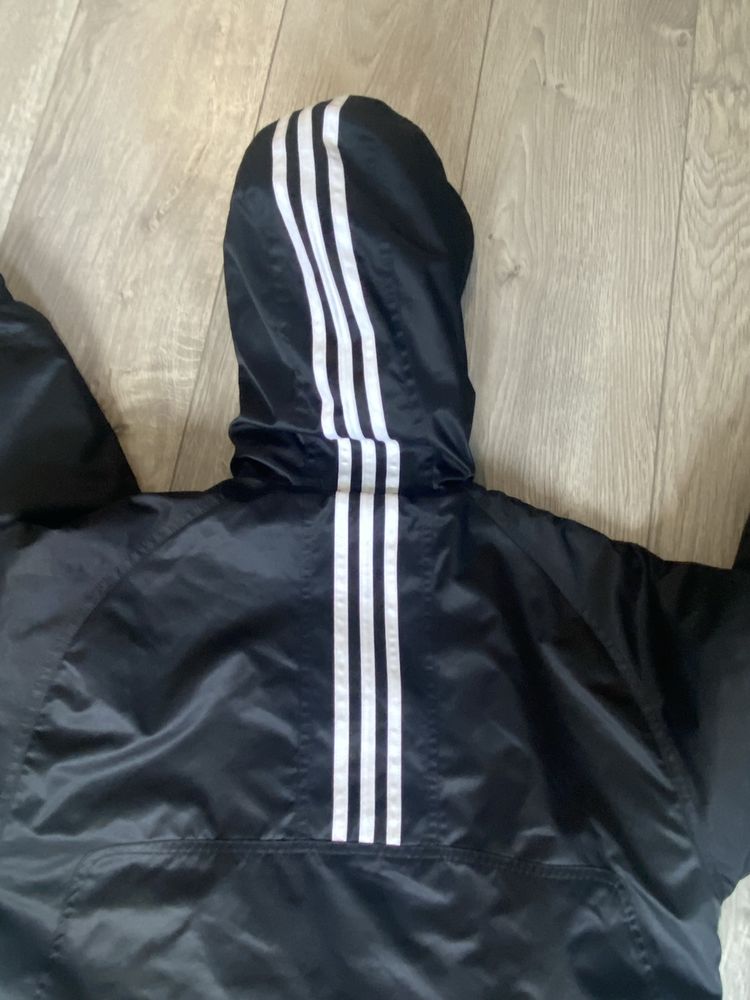 Adidas двулицев суитчер