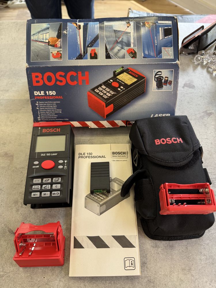 Лазерна ролетка Bosch DLE 150 Laser Б-105160 ПЕРФЕКТНА