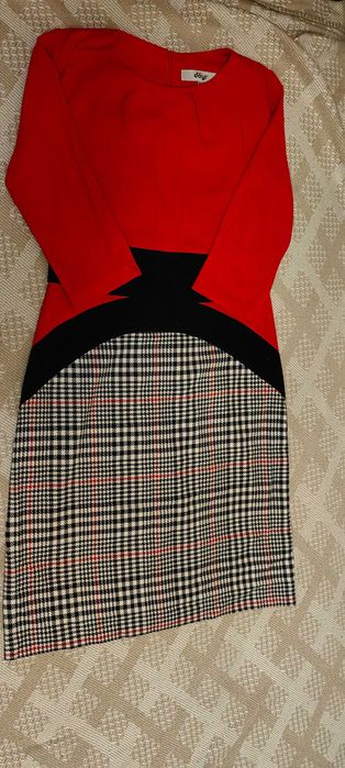 Продам жескую одежду