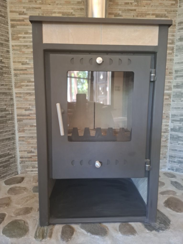 Камина на дърва Звезда 4 9kW НОВА!
