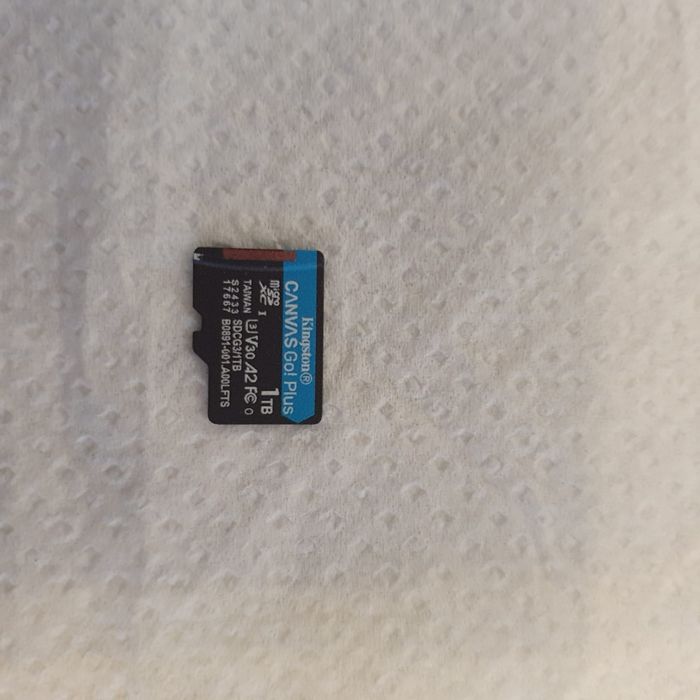 Carduri de memorie Sandisk
