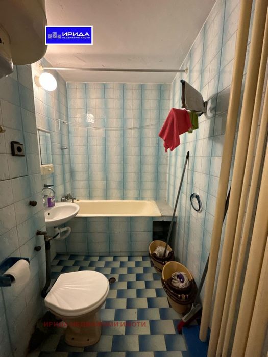 Продава се Тристаен апартамент в София, Стрелбище - 89 кв.м за 2574 €/кв.м - Снимка #8