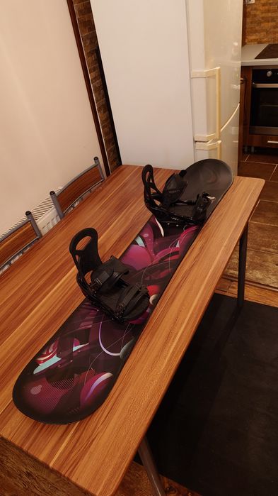 Placa Snowboard K2 146cm cu legaturi Burton Custom S