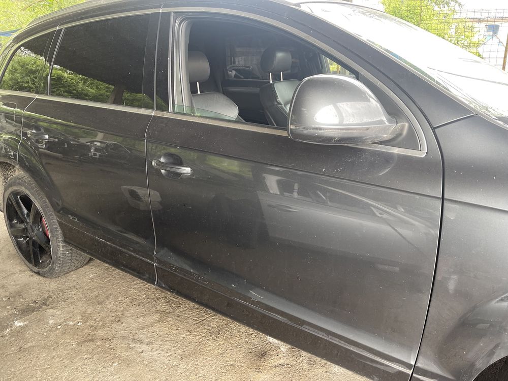Usa stanga dreapta fata spate Audi Q7 4L LZ7S