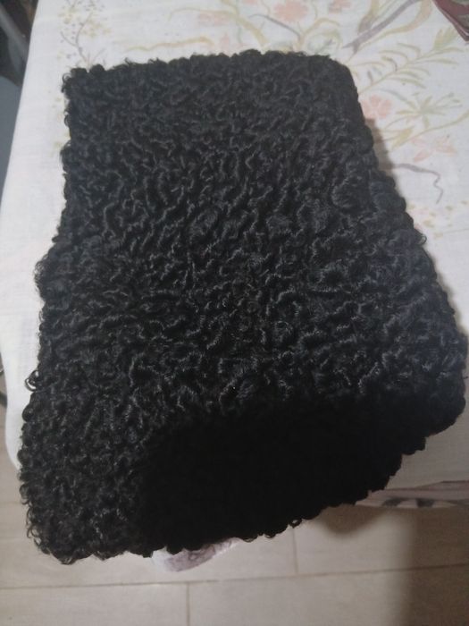 Vând căciulă Astrahan