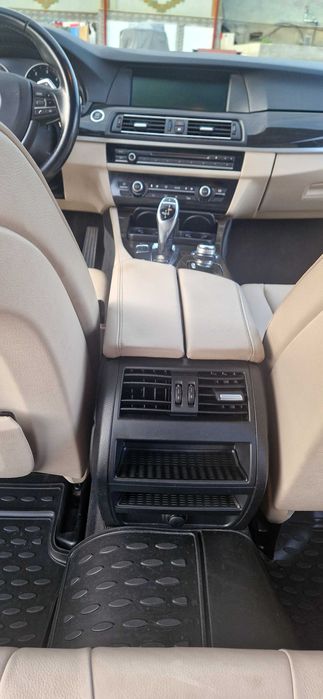 Vand BMW seria 5 F10 an 2011