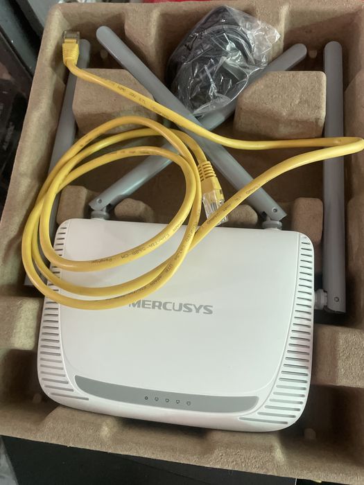 Se vinde ruter Mercusys