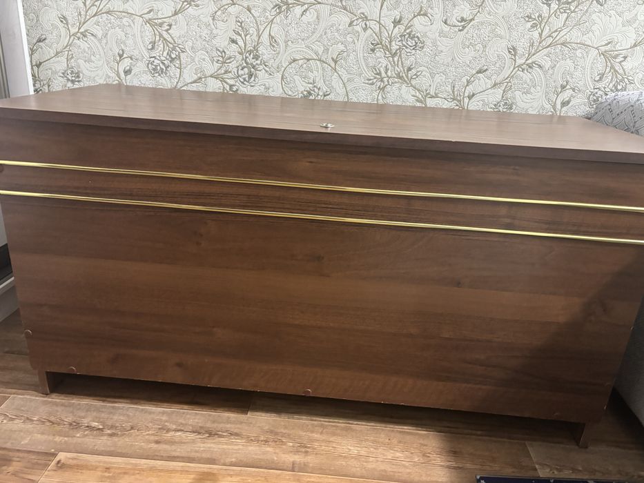 Большой сундук в хорошем состоянии 4000тг