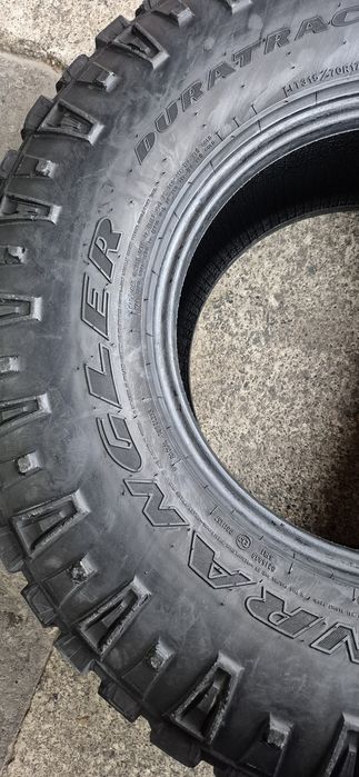 4 anvelope iarna ca si noi Goodyear 315/70/17.Pretul este pe bucata