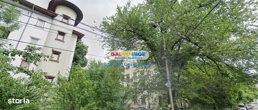 Vanzare Demisol Pretabil Birou Sau Salon Masaj\/Unghii