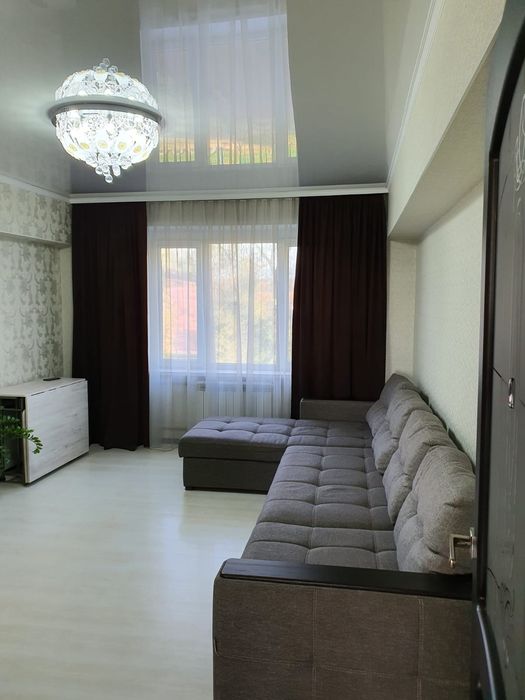 Продам угловой диван в отличном состоянии