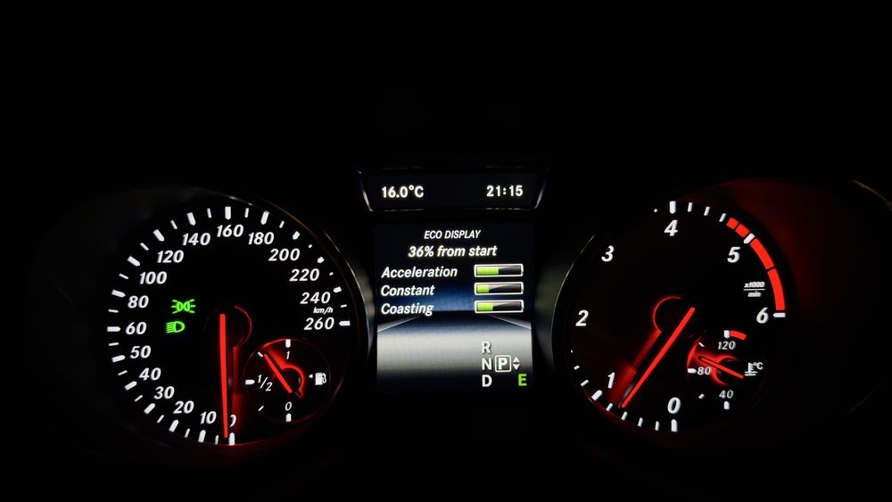 Mercdes GLA 220D-4Matic