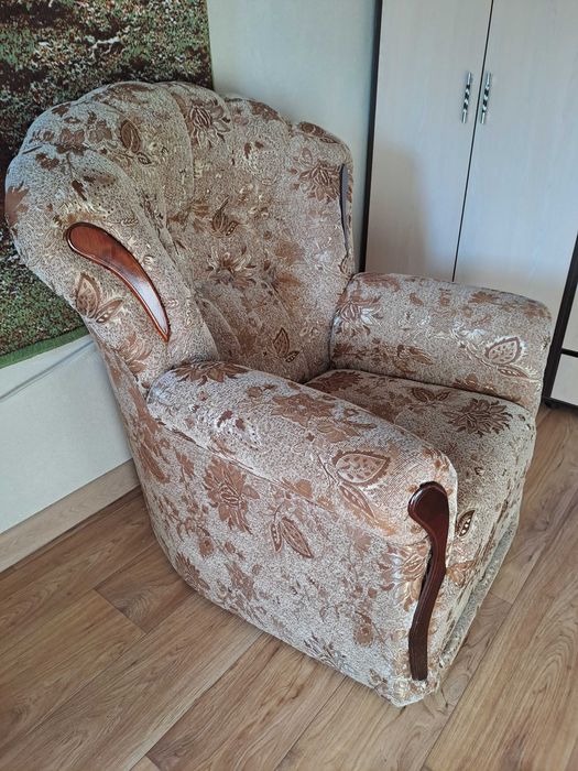 Продается кресло в отличном состоянии