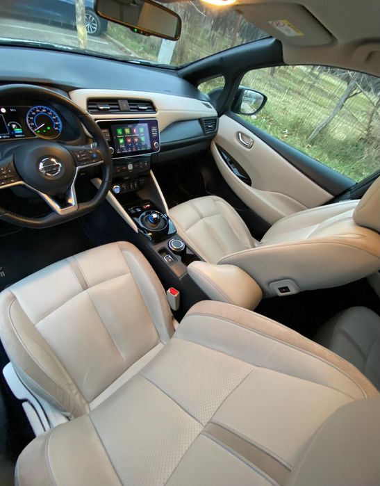 Nissan Leaf-TEKNA-2019-62kw 216cp