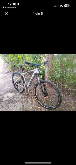 Bicicleta Cube roti pe 29