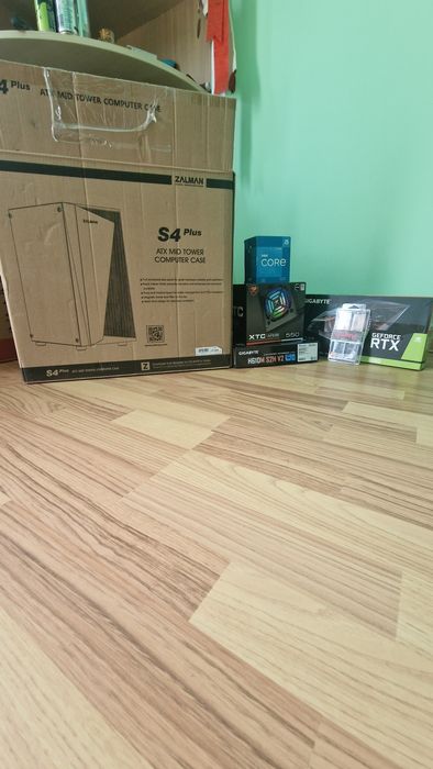Vand PC Gaming i5 12400F | RTX 3060 12gb | 32gb DDR5 | 1TB SSD | NOU