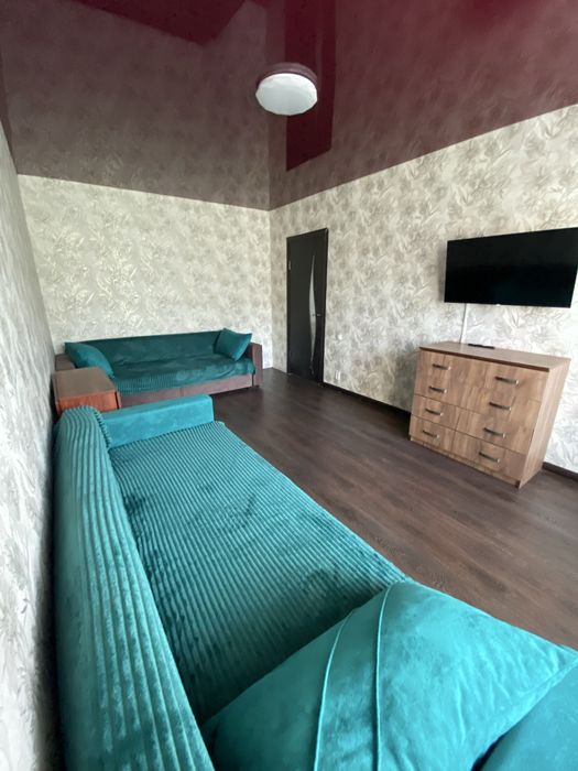 Сдам 2х ком.кв. Кафе Ёлки-палки».сутки 18000