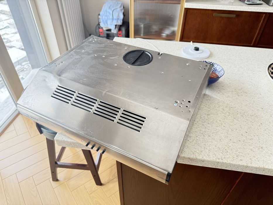 Продам вытяжку Bosch