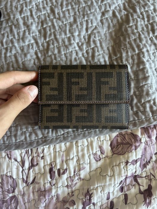 100% Оригинално портмоне Fendi