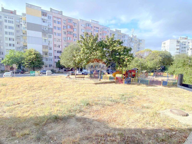 Двустаен апартамент в Кайсиева градина, Варна НК 4145