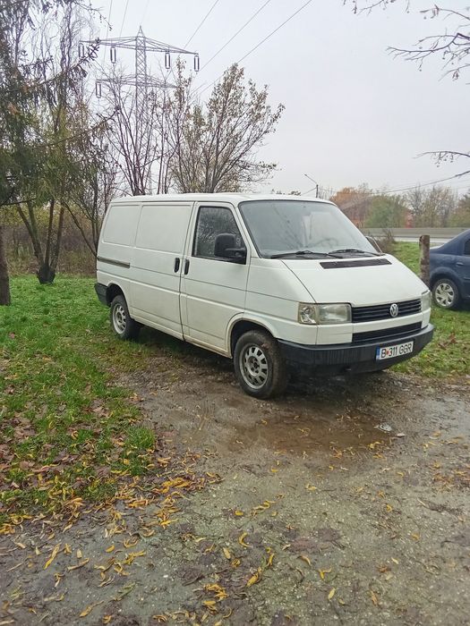 Vând vw Transporter T4