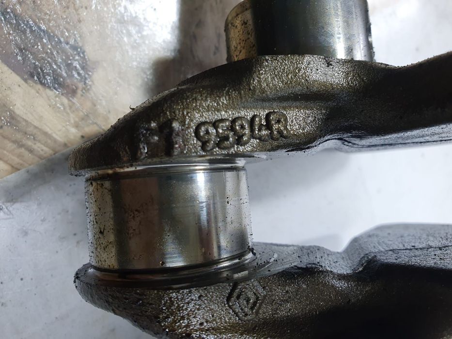 Arbore cotit vibrochen 1.0 tce H4D450 H4D460 H4D472 9594R Renault Cli