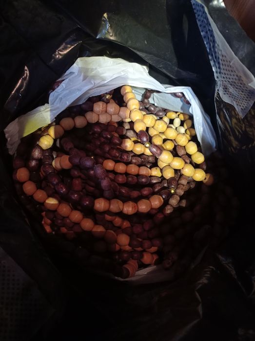 Продам жалюзи 2, 10метра на  80