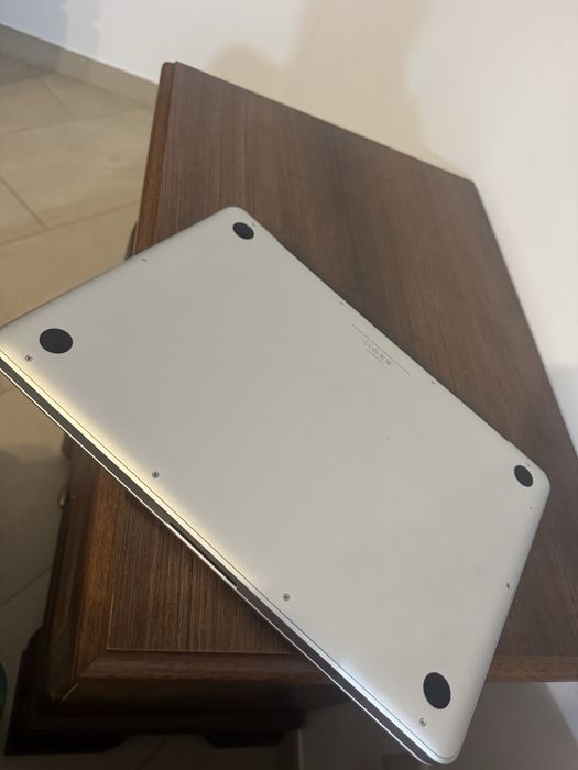 Macbook pro (Mid 2012)