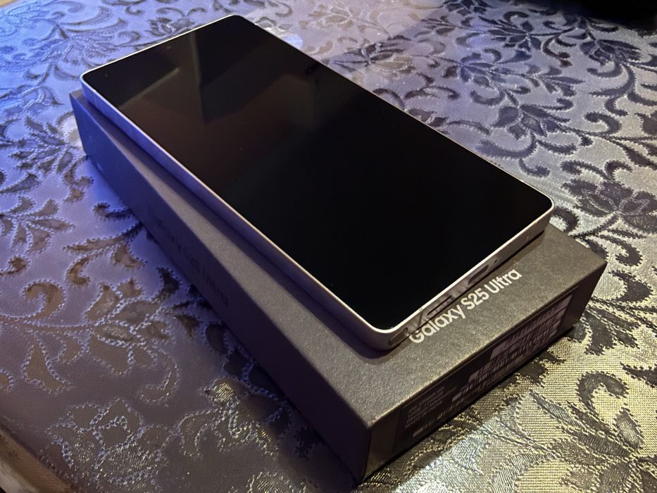 Samsung Galaxy S25 Ultra 256GB Whitesilver Titanium Snpadragon