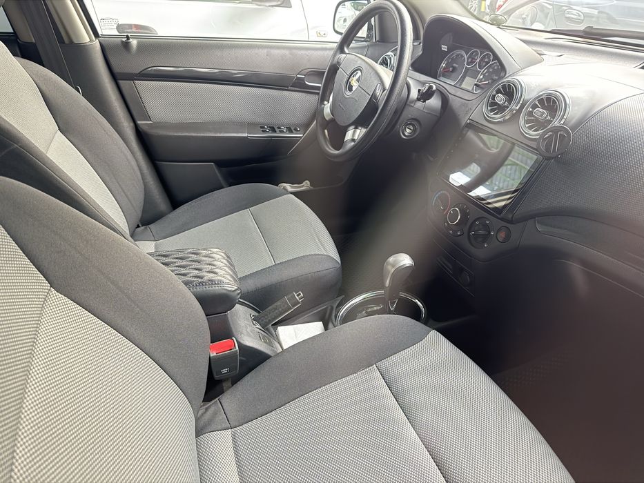 Nexia 4 Aftomat 2020 yil 94000 km Bitta krilo ichi otmagan